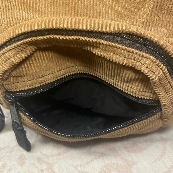 Vintage JanSport Half Pint Tan Corduroy Backpack - Picture 4 of 11